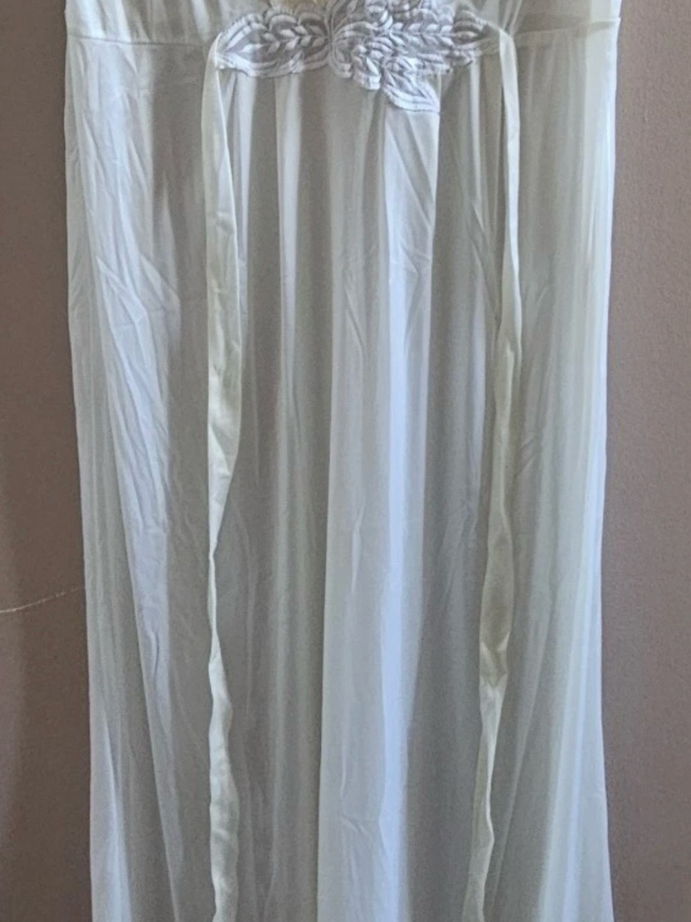 Vintage Undercover Wear Rhapsody White Nylon Maxi Nightgown M Tall Grecian - Picture 14 of 15